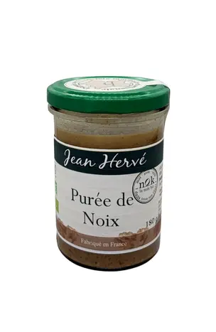 Jean Hervé mise sur l'origine France avec sa nouvelle purée de noix (10,90 € le pot de 180 g). Elles sont cultivées en Anjou par la société No