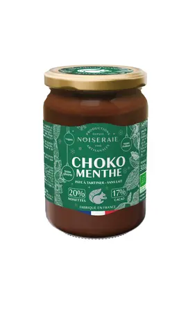 Noiseraie (Sofalip) marie la menthe et le chocolat pour les fêtes
de fin d'année, après une recette chocolat – orange à Noël dernier. L'édi