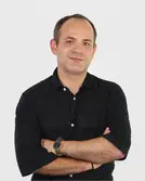 Anthony Cohen dirige l'entreprise Official Vegan Shop qui emploie de 22 salariés.
